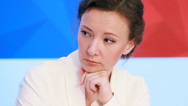 Кузнецова предложила создать единую службу помощи семьям в трудной ситуации