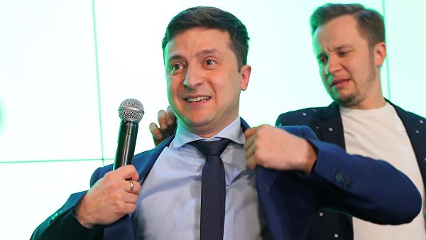Мнение: призыв Зеленского к Тимошенко – политический хайп, но не только