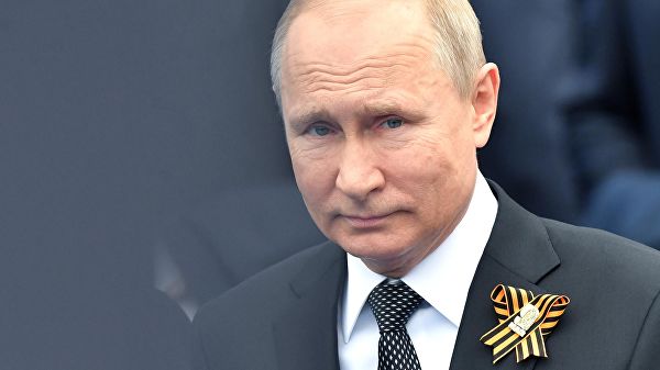 Память о войне и подвиге народа нельзя вытравить, заявил Путин