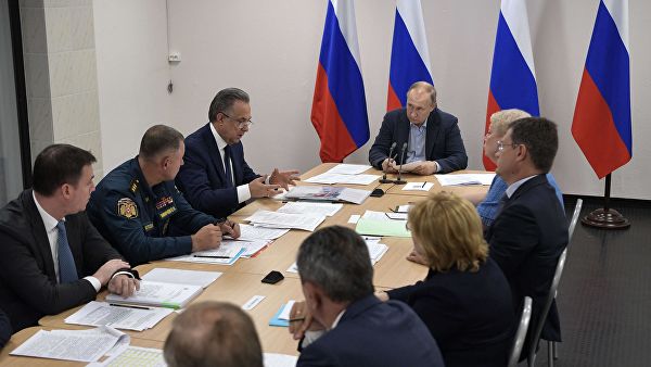 Путин попросил не затягивать с выплатами компенсации иркутским аграриям