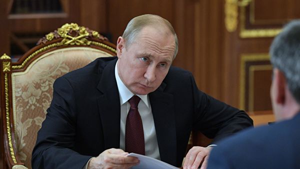 Путин поручил обеспечить Иркутскую область рабочими местами