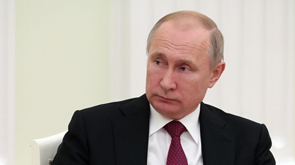 Путину не докладывали о деле активистки "Открытой России", заявил Песков