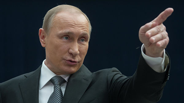 Россия должна стать примером успешного социального развития, заявил Путин