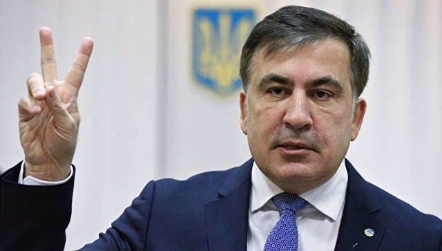 Саакашвили прокомментировал "обещание" Порошенко не вредить России