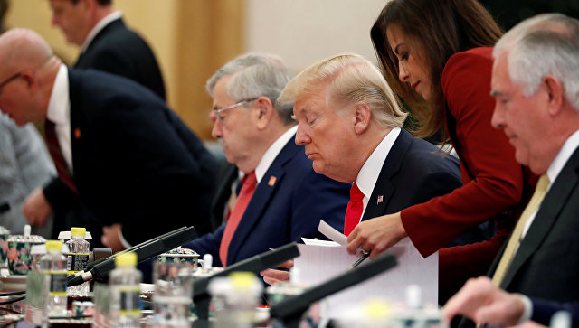 Три дня Трампа в Китае: миллиардные контракты и личное расположение