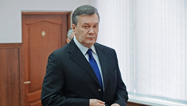 Защита Януковича попросит суд в Киеве направить запрос о видеоконференции