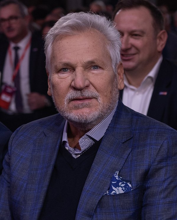 Александр Квасьневский