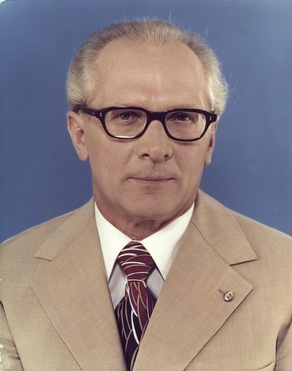 Эрих Хонеккер