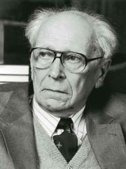 Лихачёв  Дмитрий Сергеевич